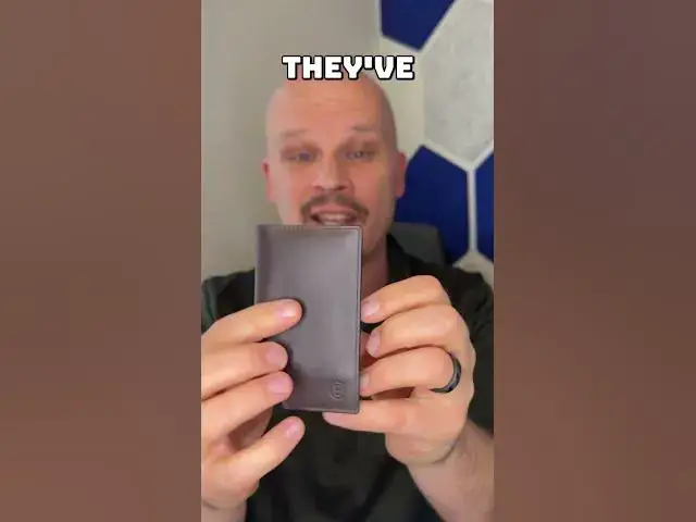 'Video thumbnail for The All-New @ekster Wallet Pro vs the Original Wallet (Parliament)'