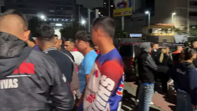 Video thumbnail for Venezuela: Two powerful quakes hit Venezuela, strong shaking felt in Caracas.