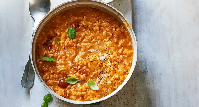 'Video thumbnail for Tomato and mascarpone risotto'