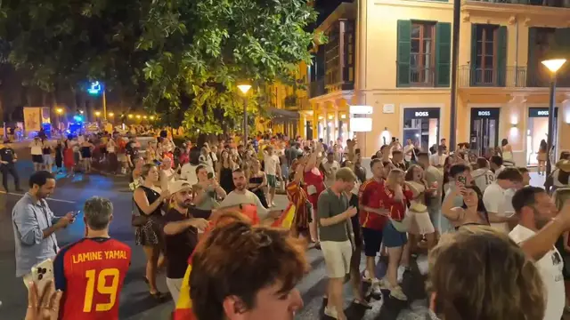 Video thumbnail for Spain: Spain fans celebrate 2026 FIFA World Cup championship in Mallorca (2).