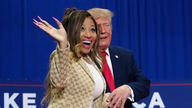 Video thumbnail for Trump makes explicit remarks about Nicki Minaj at Michigan midterm rally