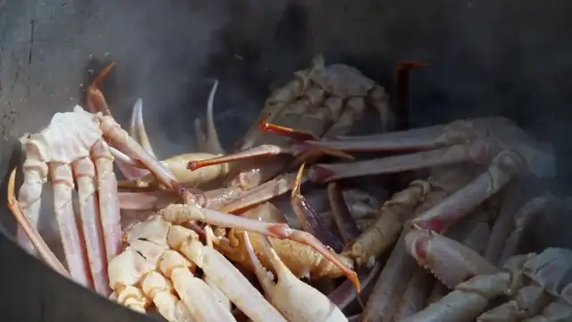 Video thumbnail for Seafood boil recipe