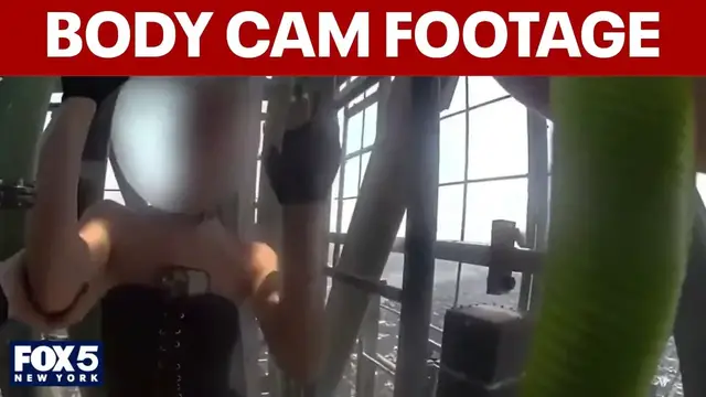 Video thumbnail for Body cam footage shows 2 that climbed Empire State Building