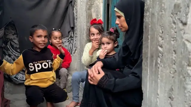 'Video thumbnail for UN urges Israel to open Rafah crossing for urgent Gaza aid'