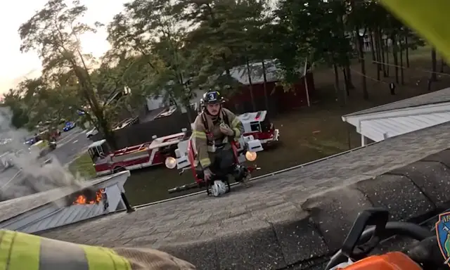 Video thumbnail for Must See Video: Roof collapses as crews fight intense apartment fire in Old Bridge