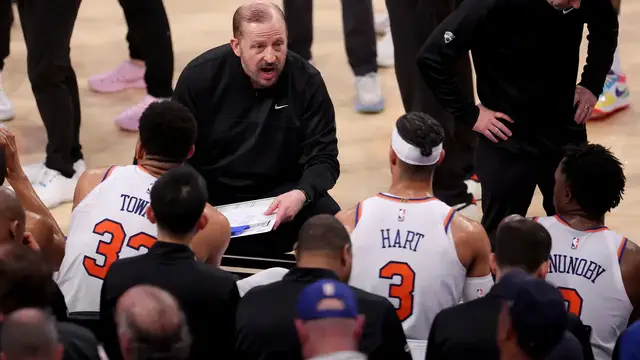 Video thumbnail for Do Knicks’ Fans Have a Problem With Coach Thibs?