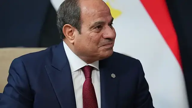 Video thumbnail for Egypt approves military support for Saudi Arabia amid escalating Houthi attacks