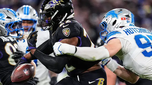 'Video thumbnail for What Is Going On With Derrick Henry?'