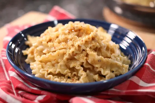 Video thumbnail for St. Joseph’s Day Pasta – A Traditional Italian Classic!