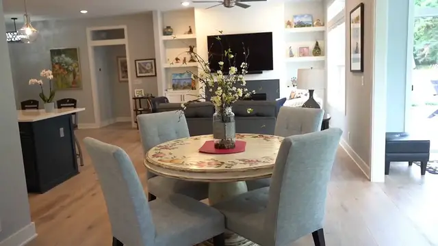 Video thumbnail for Stylish and Cozy Home Design