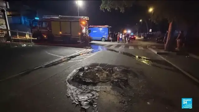 Video thumbnail for Southern France cities impose curfews to curb youth violence