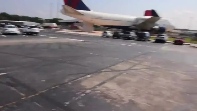 'Video thumbnail for Delta Flight Museum_ 747_ 767_ _ Simulator(720P_HD)'