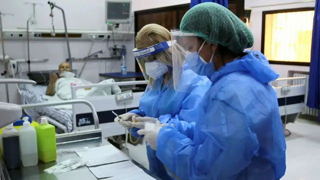 Video thumbnail for Sanctions lift raises Syrian doctors’ hopes for medical supplies and aid