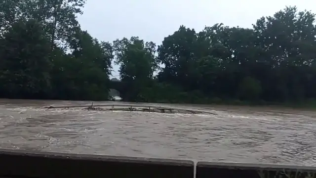 Video thumbnail for US: Historic Flash Flooding Devastates Southeastern Indiana as Disaster Declared.