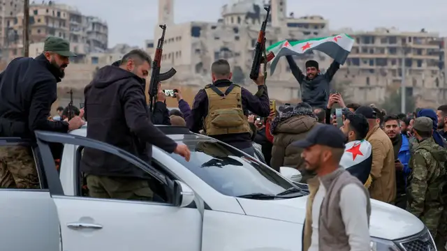 Video thumbnail for Aleppo's governor says that Kurdish-led SDF have completely left the city