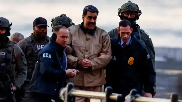 Video thumbnail for Nicolas Maduro arrives at New York courthouse to face drug charges