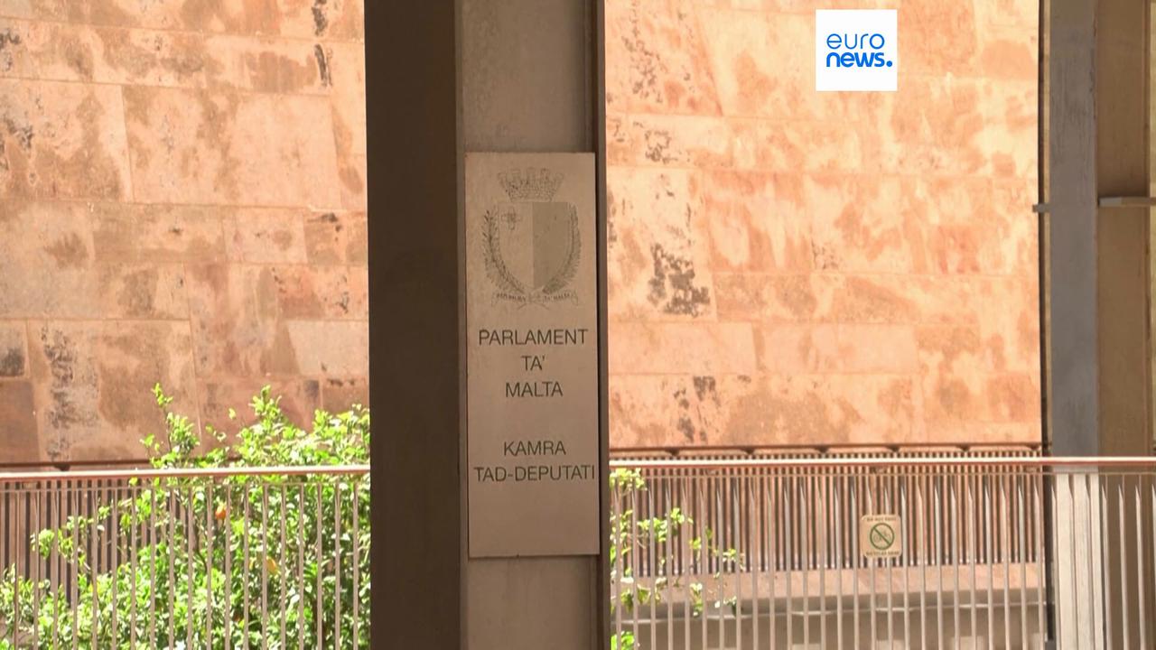 Video thumbnail for Maltese cast ballots as Labour government seeks fourth term in snap election