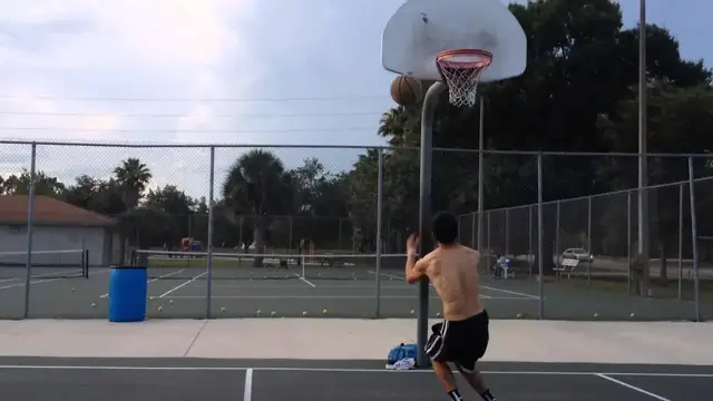 'Video thumbnail for Sick Dunk Session :: Dubble Up'