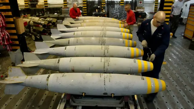 Video thumbnail for Trump administration plans $2.8bn sale of 40,000 bombs to Israel