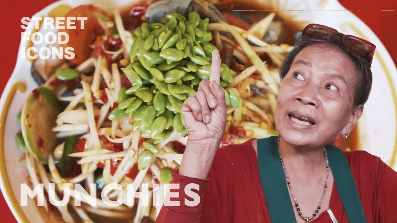 Video thumbnail for vice-munchies: bangkok's papaya salad queen
