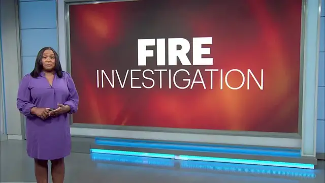 Video thumbnail for Three boats erupt into flames in Freeport; investigation underway