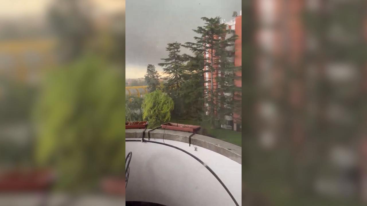 Video thumbnail for Italy: Rare tornado strikes Rome, causing widespread damage and disruption (2).