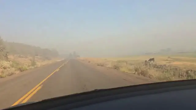 Video thumbnail for US: Wildfire Smoke Reduces Visibility, Worsens Air Quality in Central Oregon.