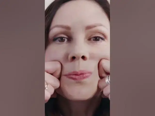 Video thumbnail for LA BATALLA CONTRA LA PARÁLISIS FACIAL: DESCUBRIENDO LAS CAUSAS