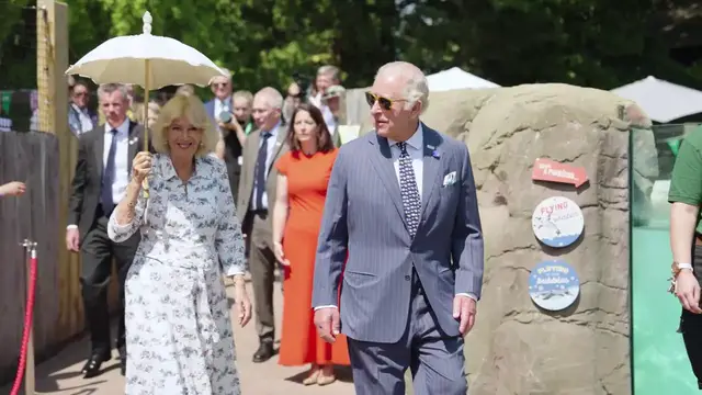 Video thumbnail for UNCAPTIONED: Meghan, Duchess of Sussex celebrates Prince Harry's 42nd birthday.