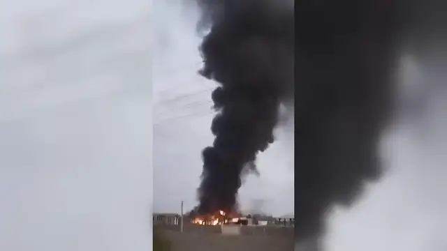 Video thumbnail for Iran: Iran-Cola Factory Set on Fire in Iranshahr.