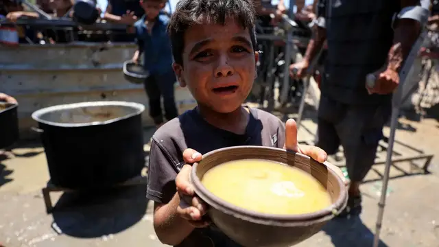 'Video thumbnail for US pressures Israel to uphold Gaza ceasefire: AJE correspondent'