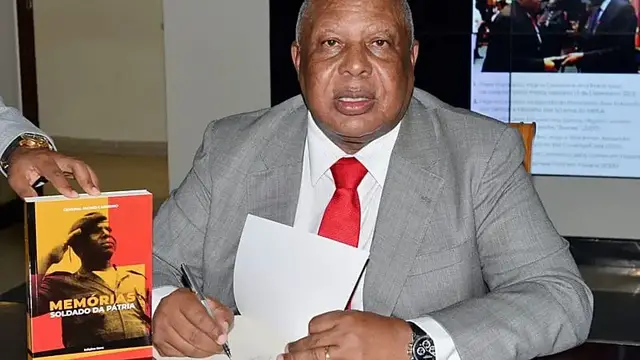 Video thumbnail for Angola investigating former general challenging Lourenço for party leadership