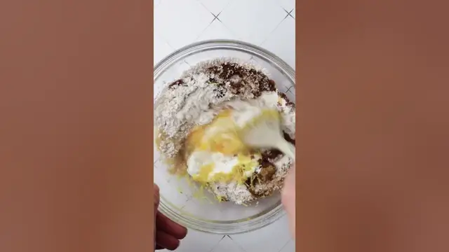 Video thumbnail for Biscoitos de limão aveia e coco - sem leite nem glúten!