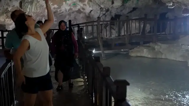 Video thumbnail for Türkiye: Türkiye’s underground Pamukkale Kaklik Cave targets over 1 million visitors annually.