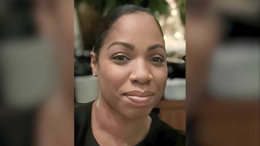 Video thumbnail for Greenwich teacher earns CEA’s top teaching award