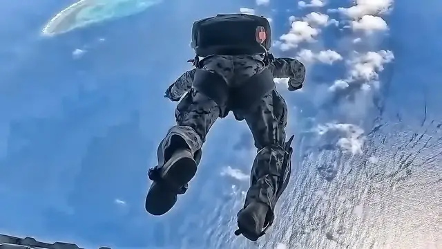 'Video thumbnail for RECON Marines Parachute • Okinawa-Japan (2022)'