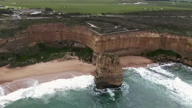 Video thumbnail for Best Things To Do in Melbourne Australia 2025 4K