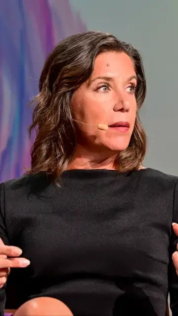 'Video thumbnail for Best Buy’s CEO says growing spending power gap between affluent and poor "keeps me up at night"'