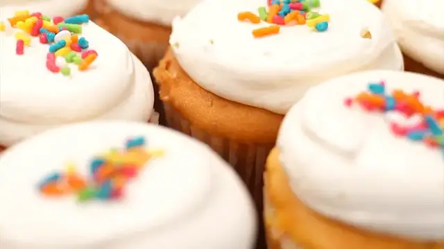 Video thumbnail for Enjoy a sweet escape at Blue Sheep Bake Shop