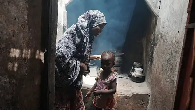 Video thumbnail for Nigeria: Child malnutrition worsens as cost of living climbs