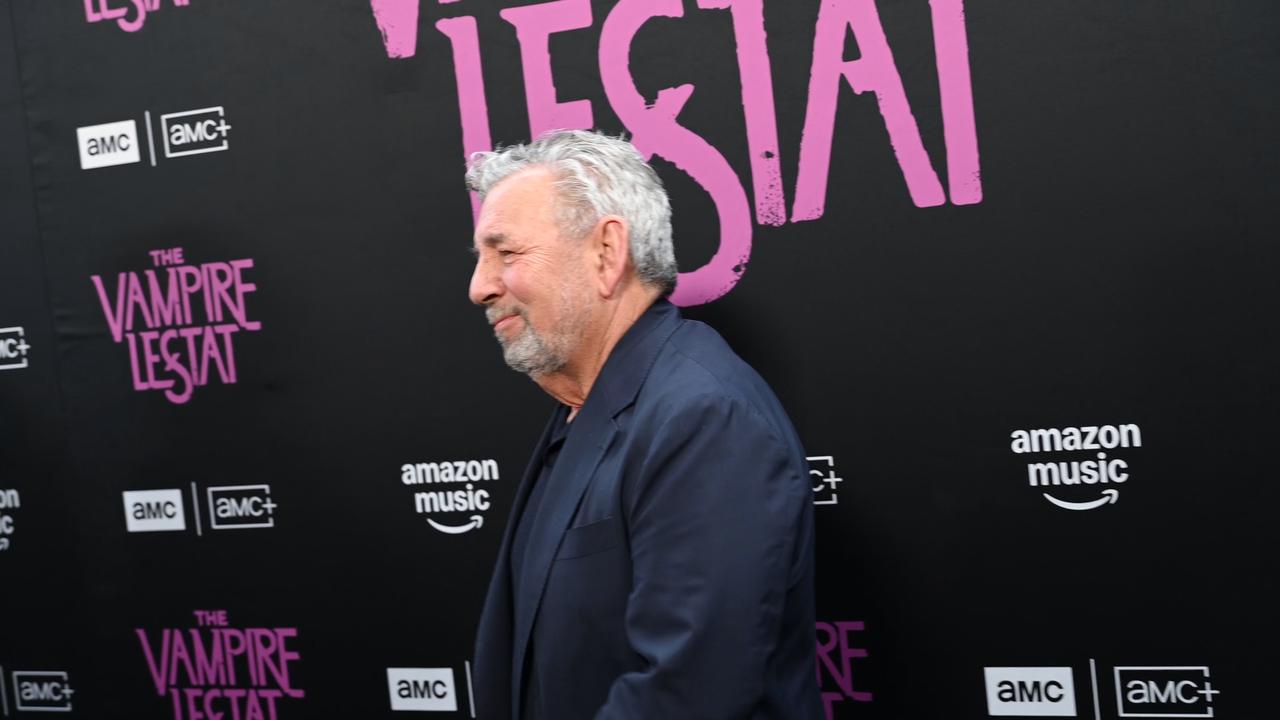 Video thumbnail for "NY: "The Vampire Lestat" Premiere�- Arrivals" 12.