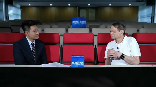 Video thumbnail for China: German scientist praises China's vision in AI.