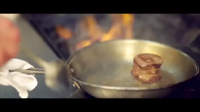 Video thumbnail for Gavin Kaysen_ _Tournedos Rossini with Foie Gras _ Truffles_ - Soundbites(720P_HD)