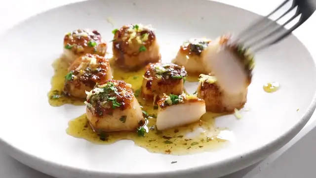 Video thumbnail for 49.BEST SCALLOPS RECIPE with Lemon Garlic Butter Sauce! (1080p 24fps)