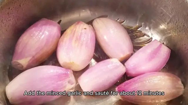 Video thumbnail for lemon garlic orzo recipe