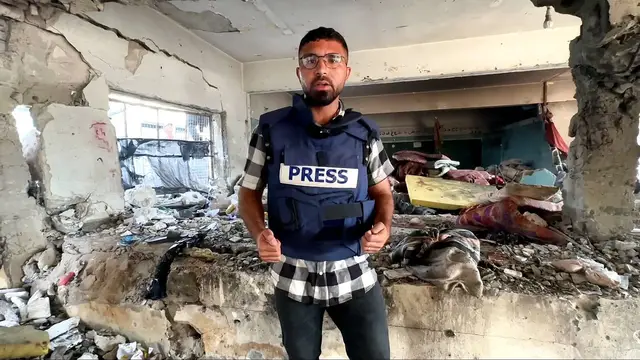 'Video thumbnail for Israeli attacks on school, tents and homes kill at least 17 people in Gaza'