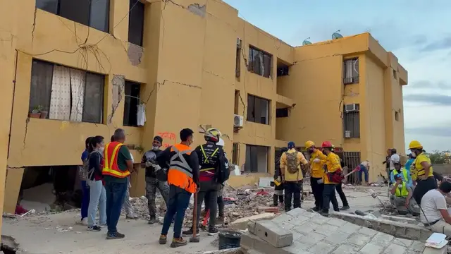 Video thumbnail for Venezuela: Venezuela quake death toll rises to 1,430.