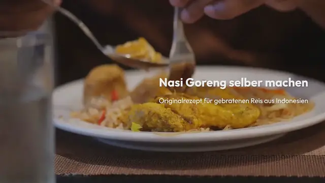 Video thumbnail for Nasi Goreng mit Spiegelei - Indonesisches Original Rezept