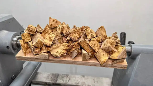 Video thumbnail for Woodturning - Burl Offcuts to Stunning Bowl