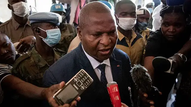 'Video thumbnail for Incumbent Touadéra submits candidacy for third presidential term'